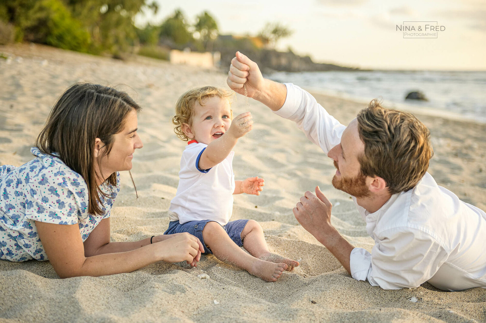 shooting photo avec bébé plage 974 A&J&L