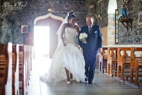 mariage karen johan entrée dans l'église