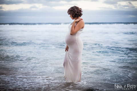 photographie femme enceinte sur la plage Lucie