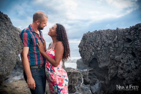 couple F&D dans les rochers