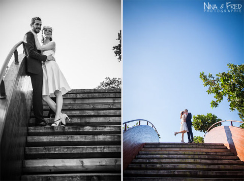 mariés Julie et Loïs dans les escaliers