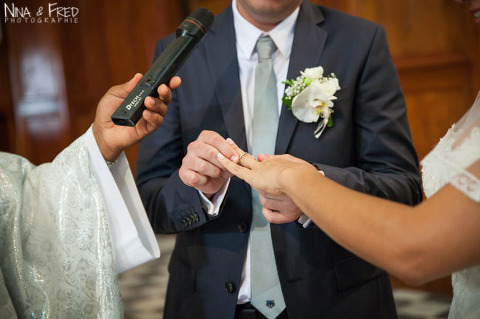 échange des alliances Sandrine et Thomas