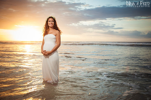 femme enceinte coucher du soleil M&E