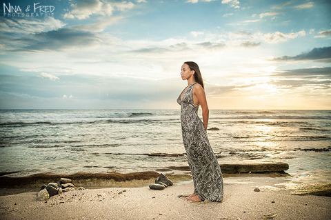 photo book sur la plage Daphné