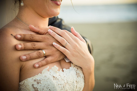 mains alliance mariage de Carole et Dominique