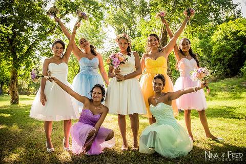 mariée et ses demoiselles d'honneur M&N