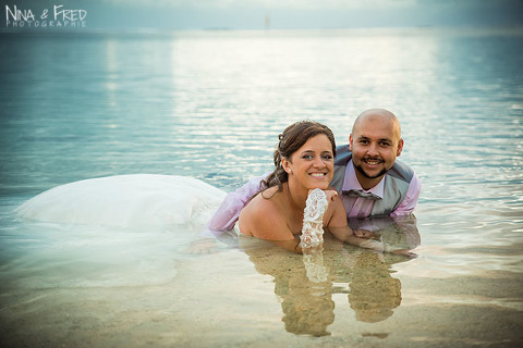 trash the dress dans l'océan A&S