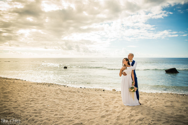 photo de couple des mariés A&Y 974