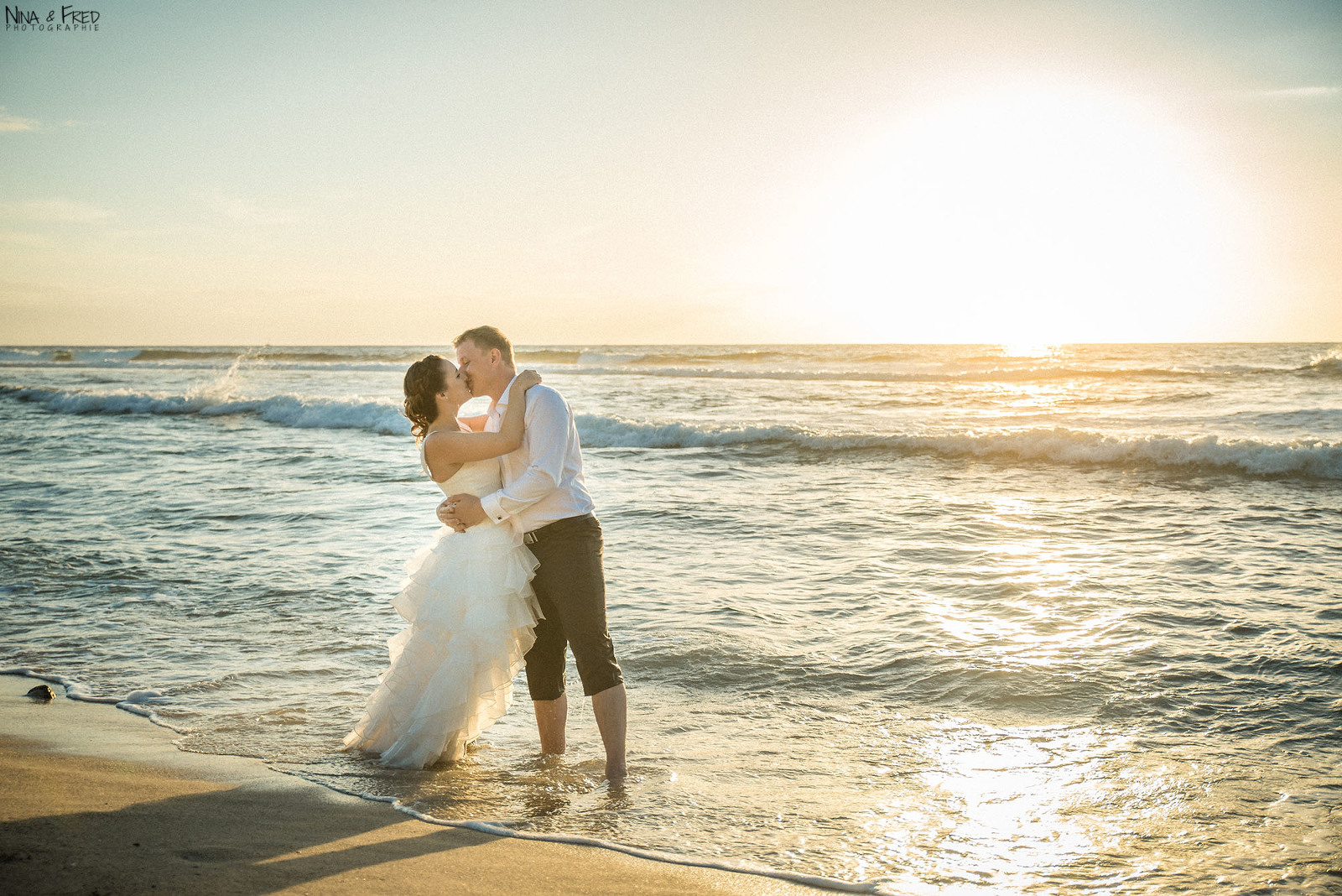 trash the dress pieds dans l'eau C&G