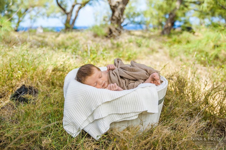 seance photo naissance Réunion bébé A&J&J