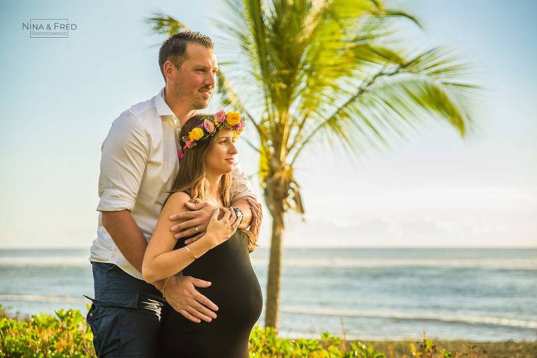 photo grossesse couple plage C&F-2020