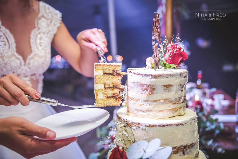 découpe du gâteau mariage D&T19