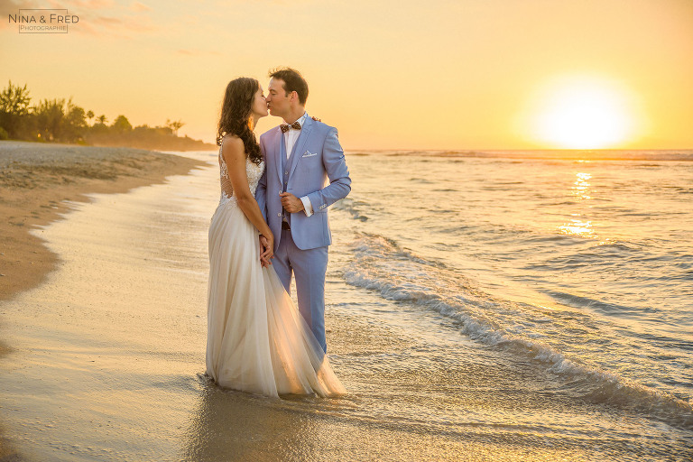 photo trash the dress plage Réunion C&G-20